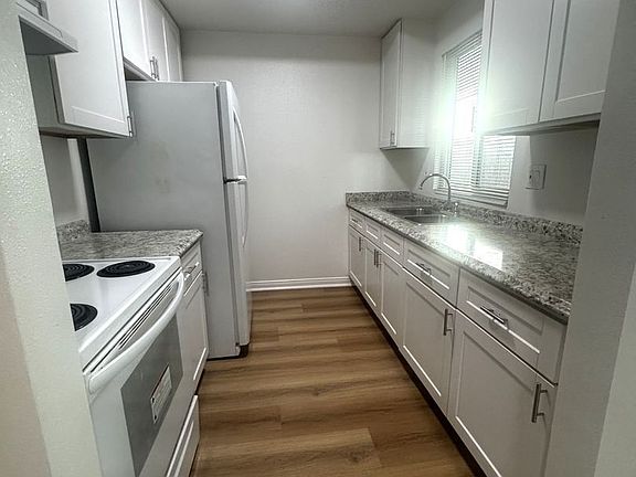 5th image of 2219 Ruhland Ave #1A