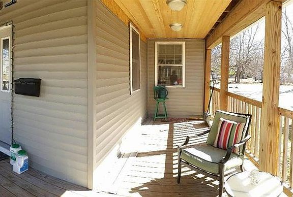 Wrap around front porch. 