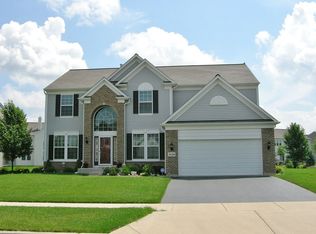3524 Carlisle Ln, Carpentersville, IL 60110