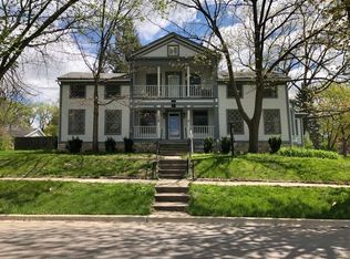 210 N Washington Ave, Batavia, IL 60510