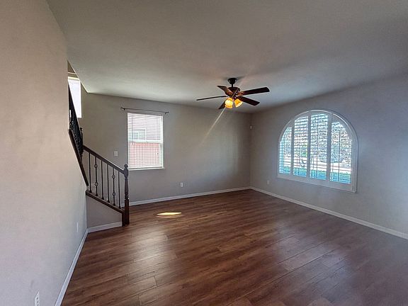 2nd image of 230 Bankside Way