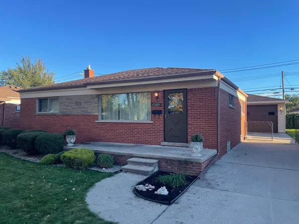 29901 Ann Arbor Trl, Westland, MI 48185