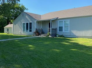 21514 S Harper Rd #21622 & 21516, Peculiar, MO 64078