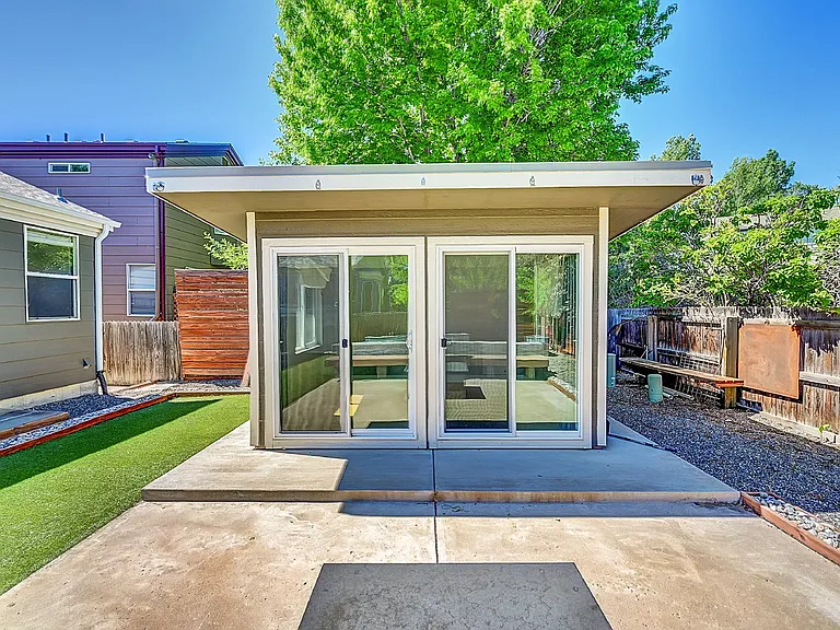 1560 Bain Dr — Photo 31