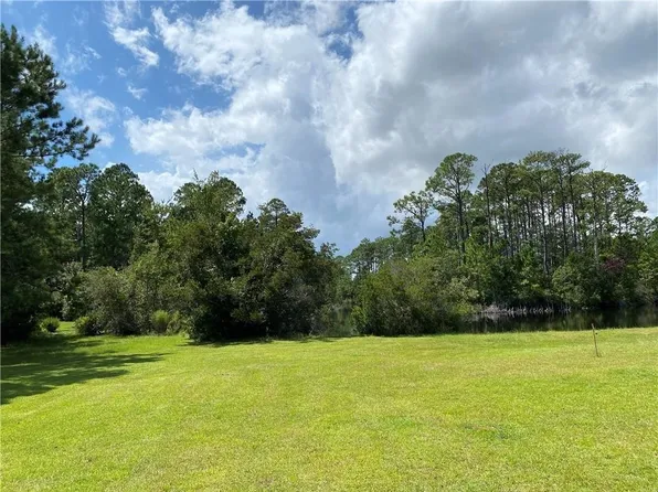 213 Stillwater Dr, Saint Simons Island, GA 31522
