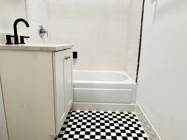 206 East 6th Street image 10 of 13