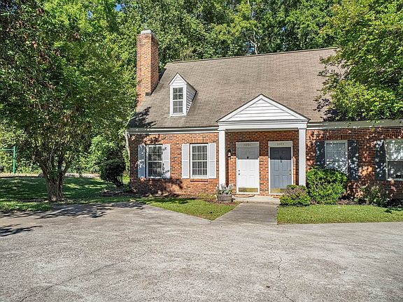 2nd image of 1001 Hulon Ln