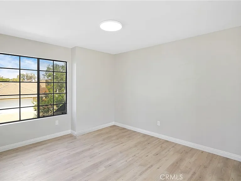3 Southsand — Photo 20