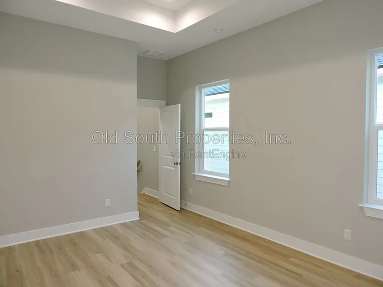 706 N F St #A — Photo 16