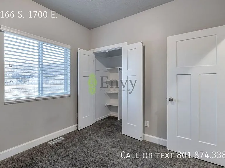 7166 S 1700 E — Photo 8