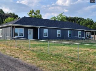 9827 Fm 59 #C, Athens, TX 75751