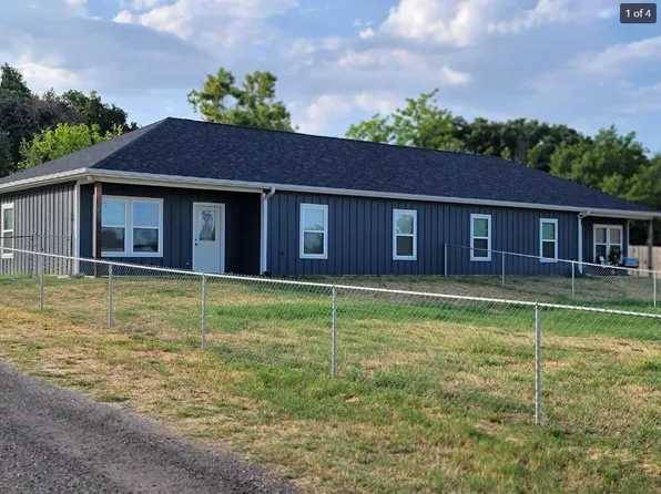 9827 Fm 59 #C, Athens, TX 75751