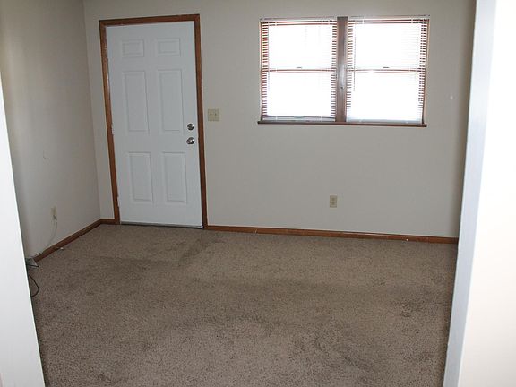 4th image of 307 Culbertson Ave