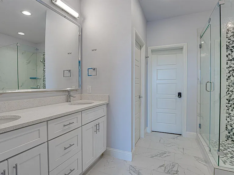 8447 Jacobs St — Photo 15