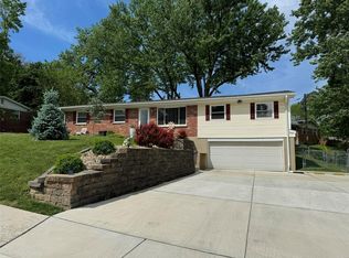 44 Reinke Rd, Ellisville, MO 63021