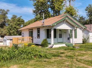 6120 SW 2nd St, Des Moines, IA 50315