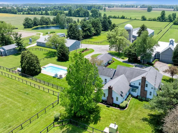 15228 Croton Rd, Centerburg, OH 43011