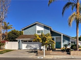 17682 Rainglen Ln, Huntington Beach, CA 92649