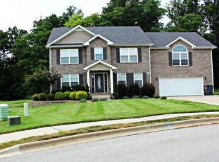 2488 Old Timber Ct, Clarksville, TN 37042