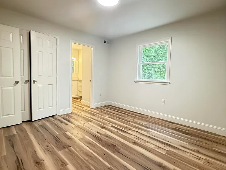 1710 Gagel Ave — Photo 7
