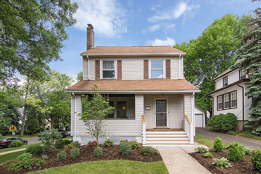 1st image of 251 Gardner Ave