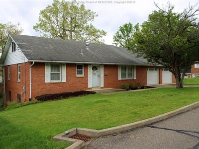1322 Village Dr, South Charleston, WV, 25309