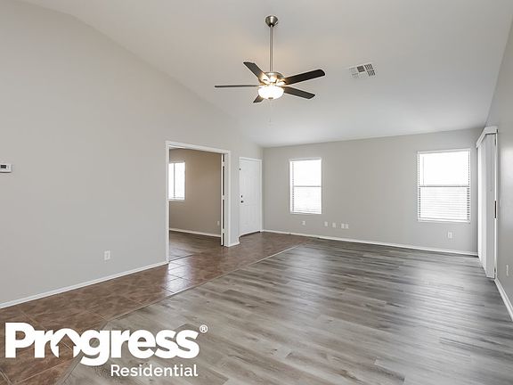 3rd image of 2325 W Silver Creek Ln