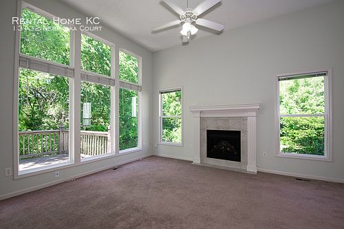 4th image of 13132 Nebraska Ct