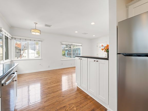 KITCHEN AND DINING ROOM AREA