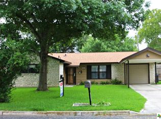 3810 Starhill Dr, San Antonio, TX 78218