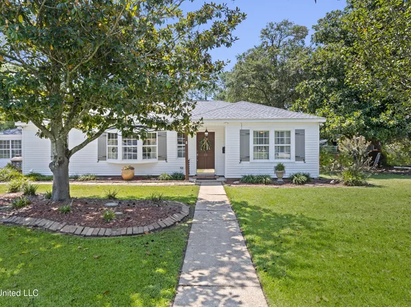 23 48th St, Gulfport, MS 39507