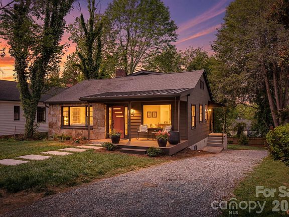 2nd image of 4 Baird Ln