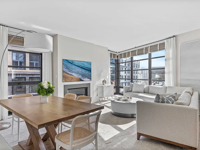 580 Washington St #1002 — Photo 6