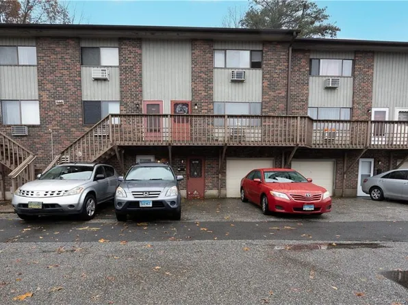 214 Oakville Avenue #F, Waterbury, CT 06708