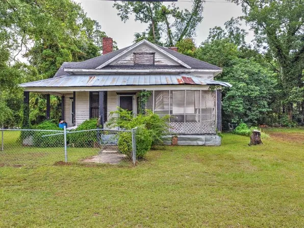 401 Lester St, Thomasville, GA 31792