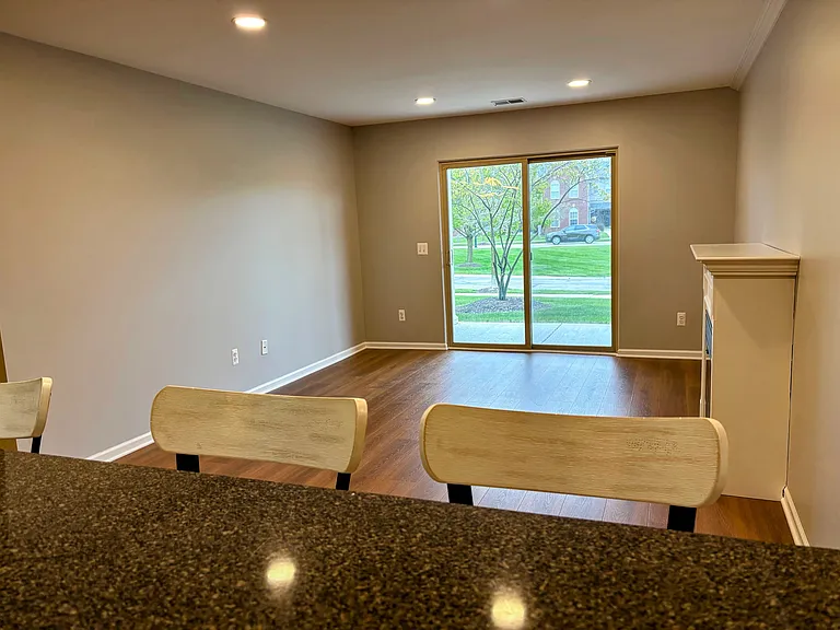 703 Addington Ln — Photo 14