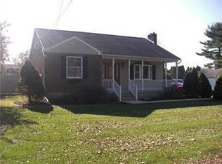 662 E Macada Rd, Bethlehem, PA 18017