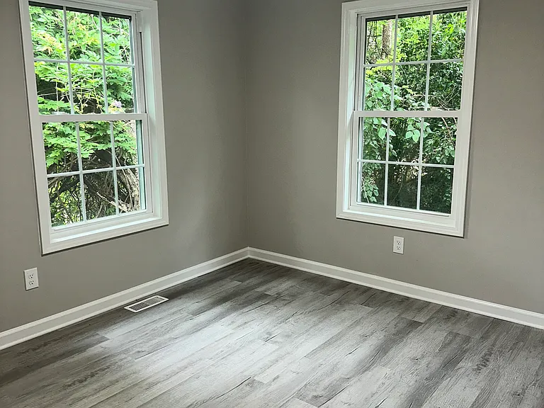 220 Bladen St — Photo 17
