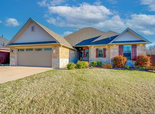 1200 Magnolia Dr, Ada, OK 74820