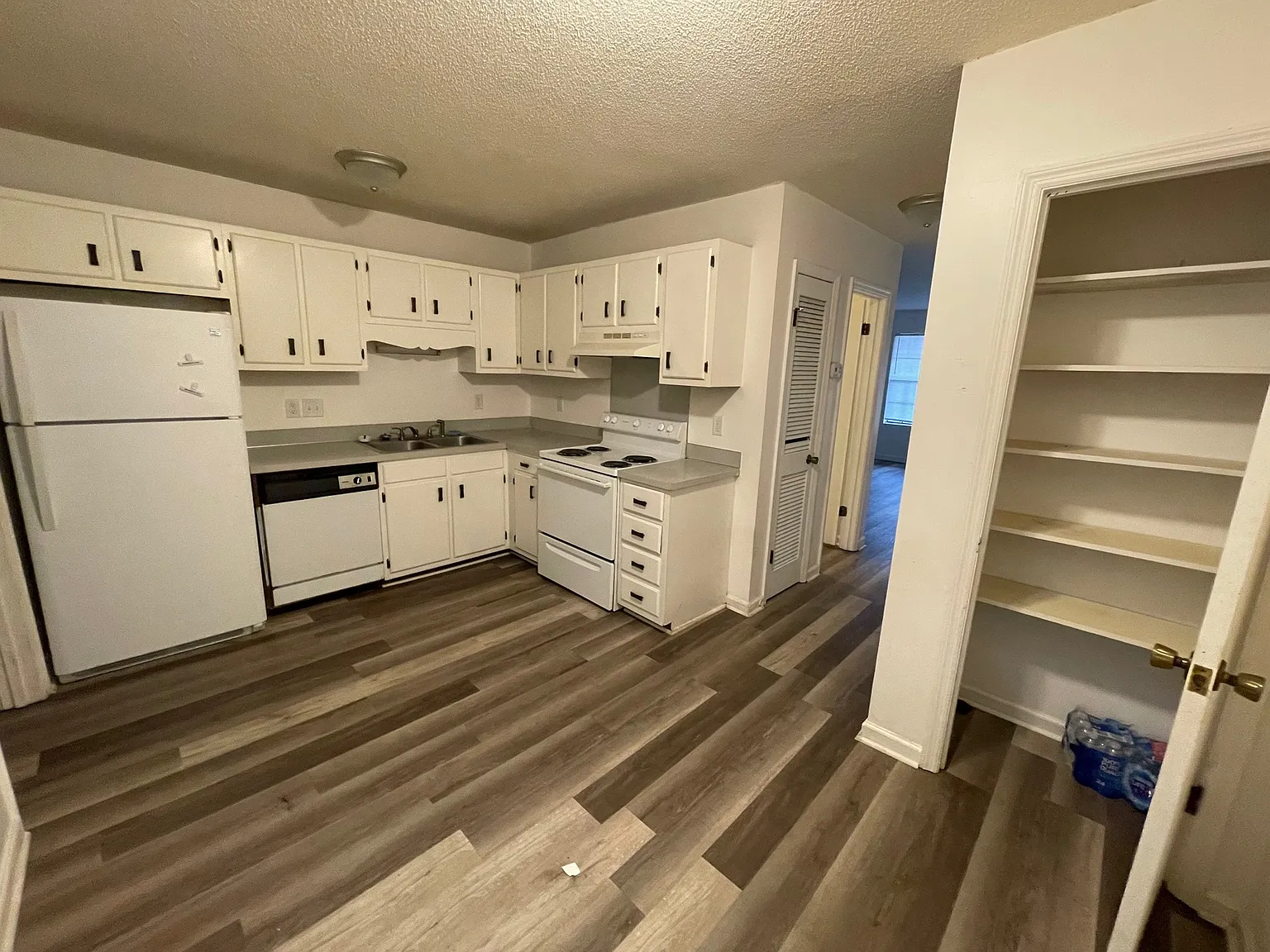 108B Kimeran Lane - B — Photo 4