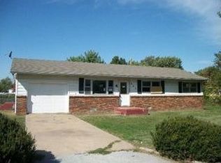 803 Looney St, Mount Vernon, MO 65712
