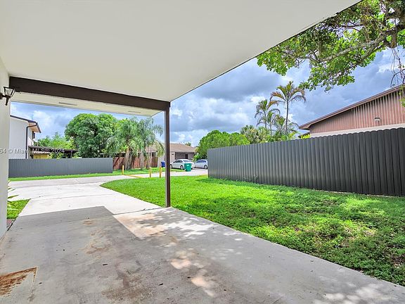 4th image of 19336 NW 56th Pl
