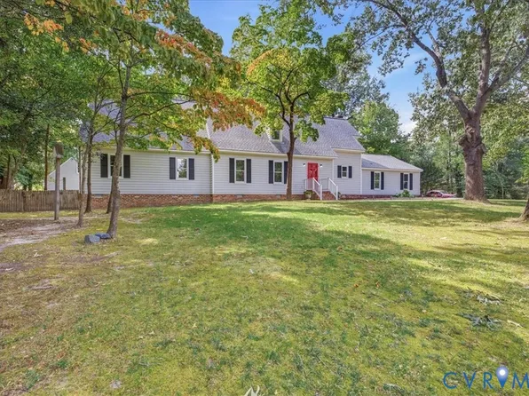 5407 Kralan Ct, Chester, VA 23831