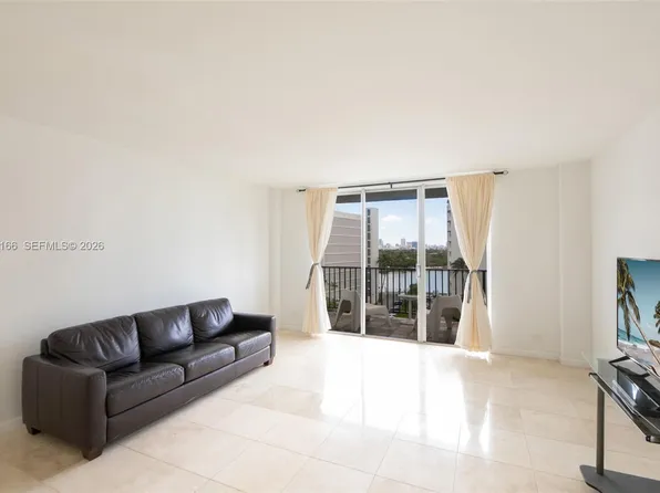 1001 91st St APT 701, Bay Harbor Islands, FL 33154