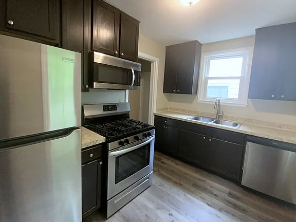 3rd image of 5720 24th Ave S