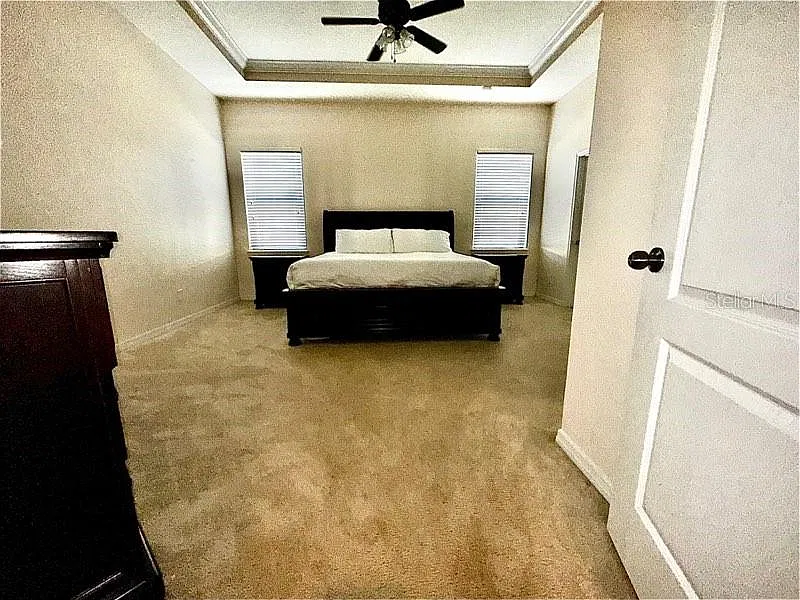 3 bed, 2.0 bath, 1959 sqft, $2,500 — Photo 3