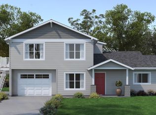 229 Gangnes Dr, Talent, OR 97540