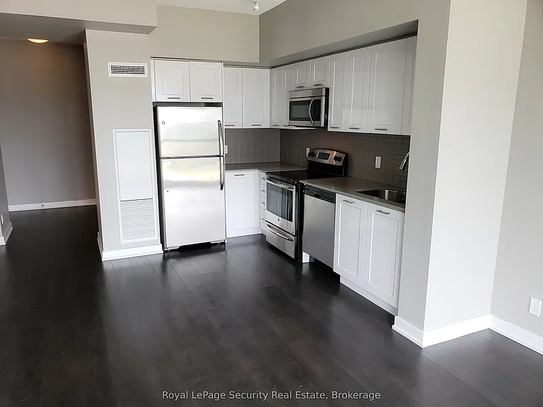 2220 Lake Shore Blvd W #1906 — Photo 9
