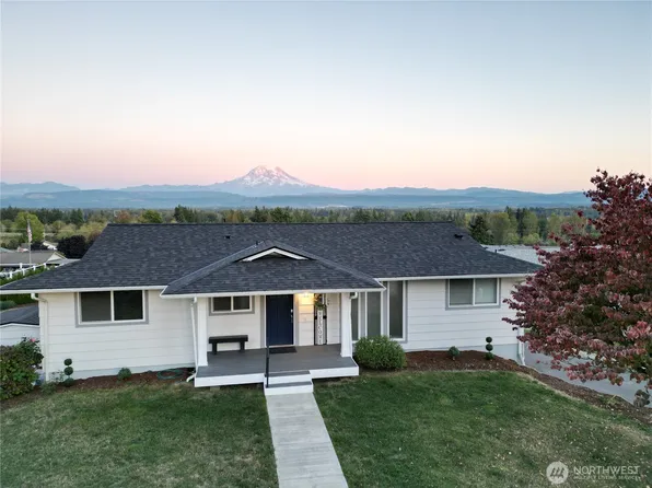25701 E E 99th Avenue E, Graham, WA 98338