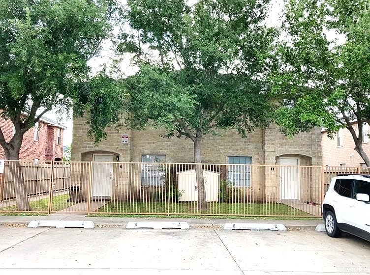 1st image of 726 Sonesta Ct